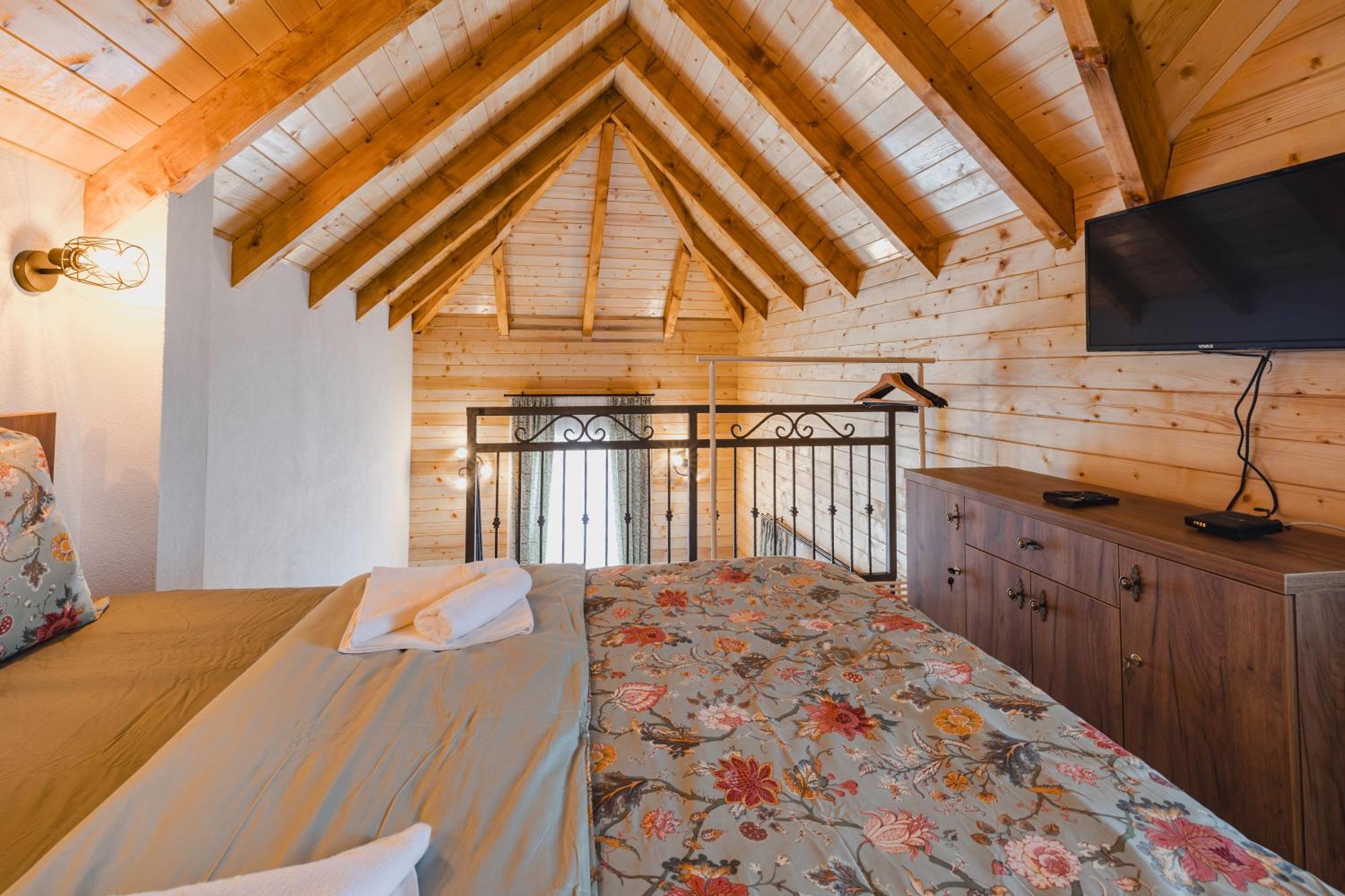 Mountain House Ivanovic Moticki Gaj Eksteriør billede