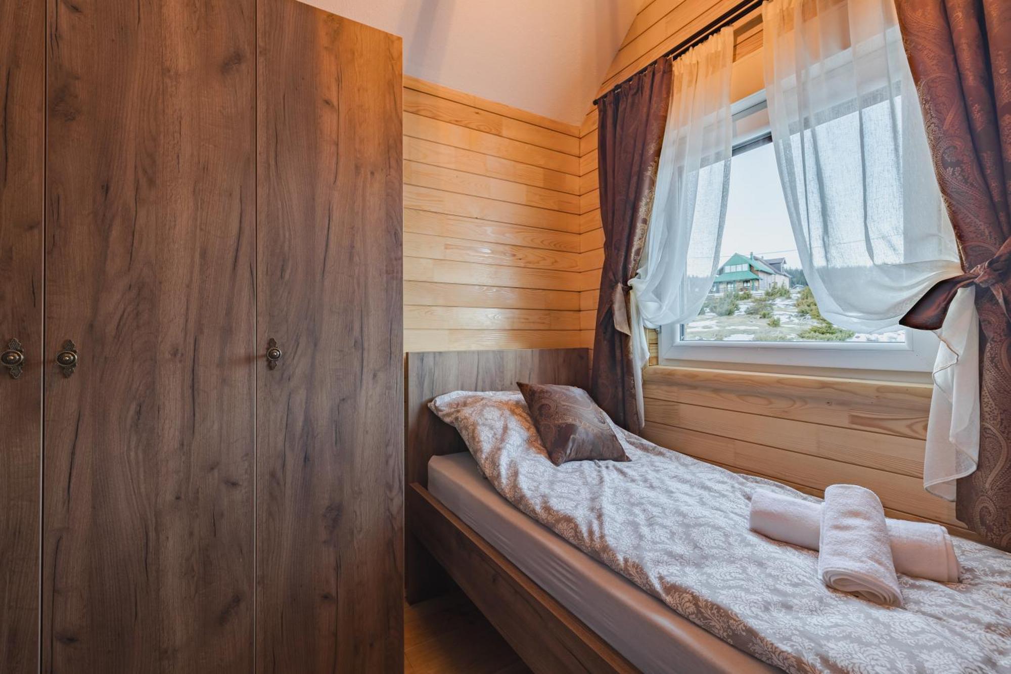 Mountain House Ivanovic Moticki Gaj Eksteriør billede