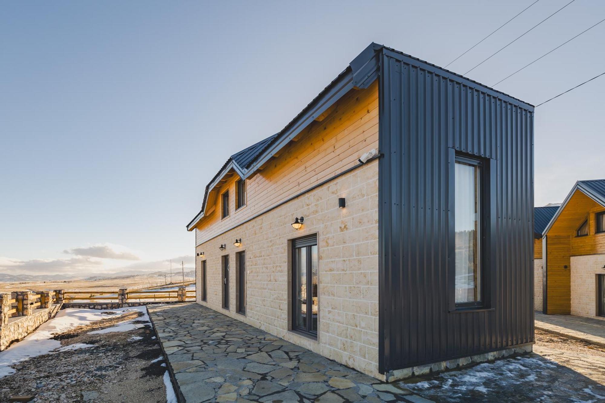 Mountain House Ivanovic Moticki Gaj Eksteriør billede